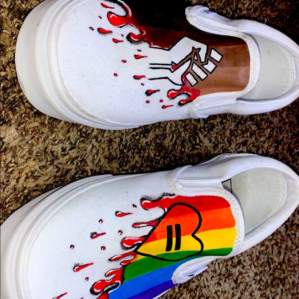 vans custom/ blm/love